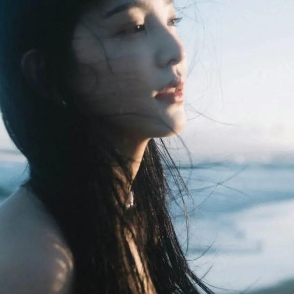 黑疯婆子闹监狱
