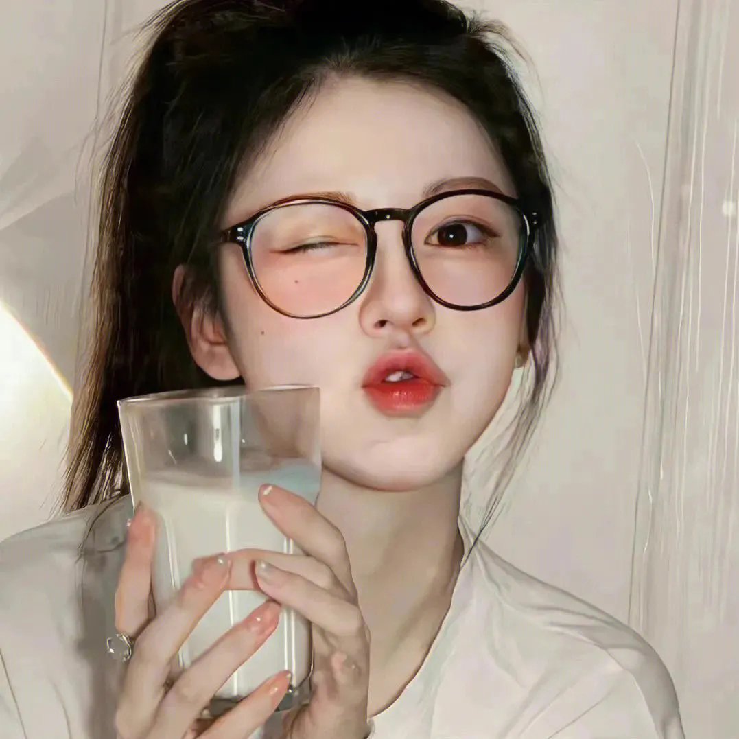 飞翼振四方